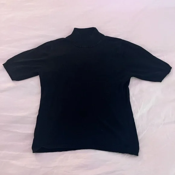 Black Fitted Short Sleeve Mandarin Collar Tee - Picture 2 of 2